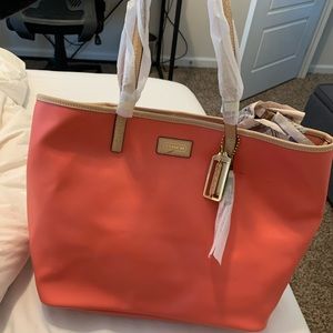 Brand new Coach tote!!!